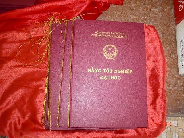 Làm bằng tốt nghiệp đại học
